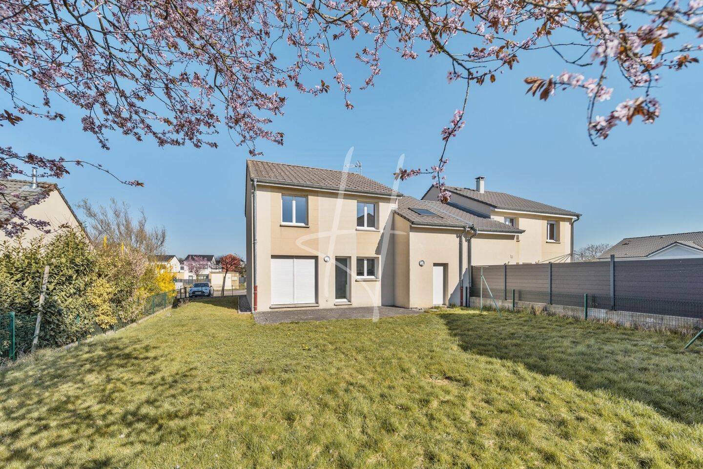 Maison à vendre, 120m², HUSSIGNY GODBRANGE