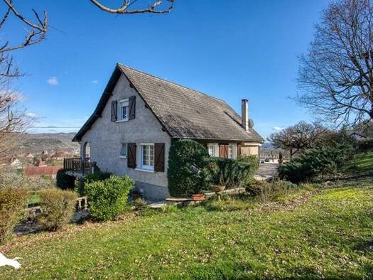 Maison à vendre 269 000 € 7 pièces 5 chambres 111 m² 3 915 m² de terrain Lanzac 46200