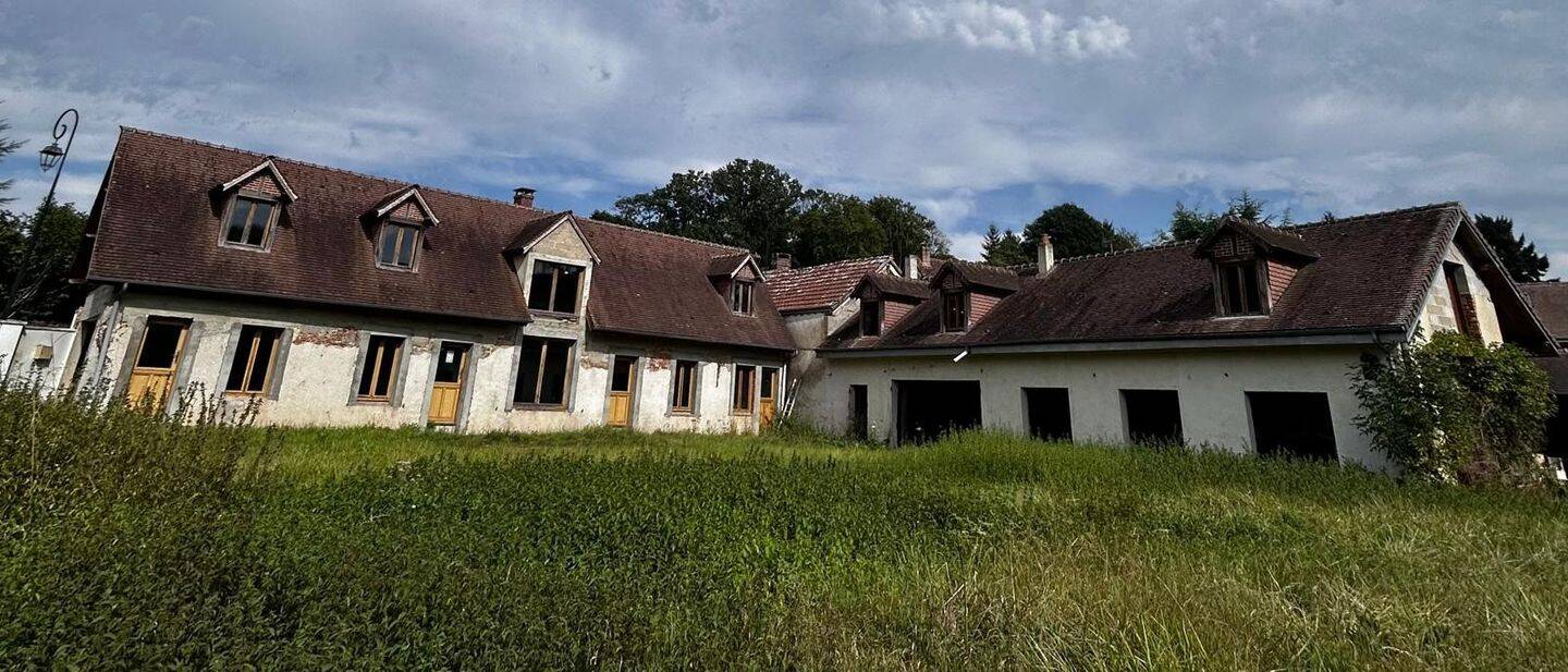 Maison à vendre, 300m², HOUDAN
