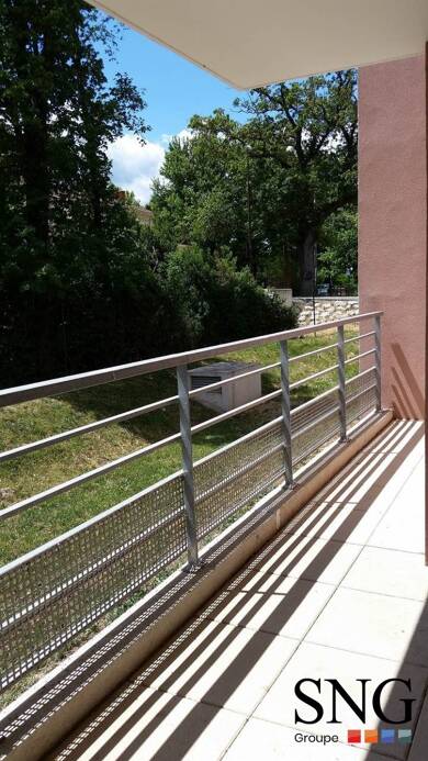 Appartement à louer 667 € 3 pièces 2 chambres 56 m² RDC Montfavet Montfavet 84140