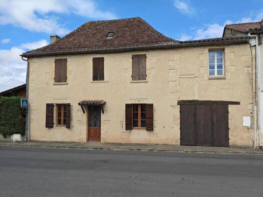 Maison à vendre 168 085 € 4 pièces 3 chambres 120 m² 245 m² de terrain Saint-Germain-et-Mons 24520