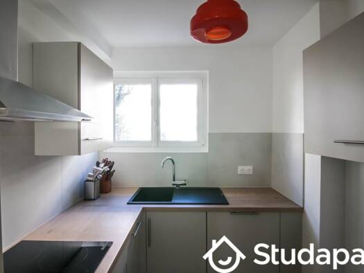 Colocation à louer 670 € 1 pièce 4 chambres 10 m² 2ème étage Centre Ouest Palaiseau 91120