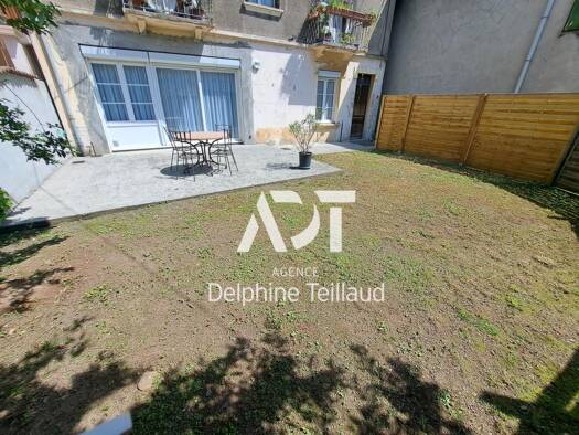 Appartement à louer 843 € 3 pièces 2 chambres 60,1 m² RDC Abry Grenoble 38100