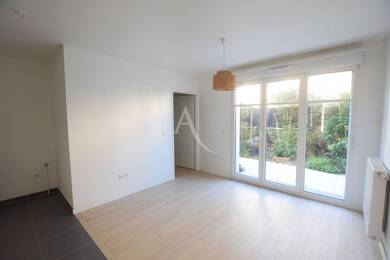 Appartement à louer 1 010 € 1 pièce 1 chambre 34 m² RDC Chateau Ridel La Garenne Colombes 92250