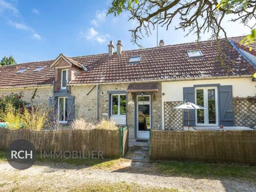 Maison à vendre 259 000 € 4 pièces 3 chambres 99 m² 138 m² de terrain Gambais 78950