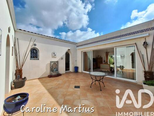 Maison à vendre 649 000 € 4 pièces 3 chambres 140 m² 670 m² de terrain Angoulins 17690