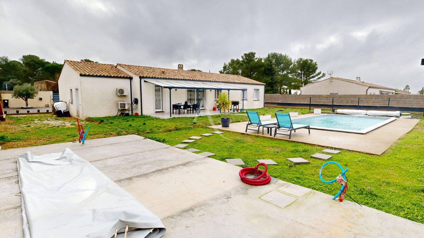 Maison à vendre, 145m², VILLEMOUSTAUSSOU