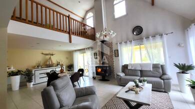 Maison à vendre 413 000 € 8 pièces 4 chambres 274 m² 1 700 m² de terrain Hesmond 62990