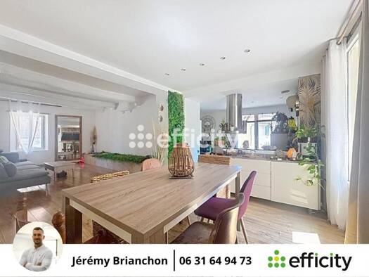 Maison à vendre 398 000 € 5 pièces 3 chambres 150 m² 100 m² de terrain Pourrières 83910