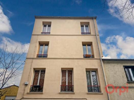 Appartement à vendre 99 000 € 1 pièce 15,75 m² 3 étages Coutures-Victor Hugo Bagnolet 93170