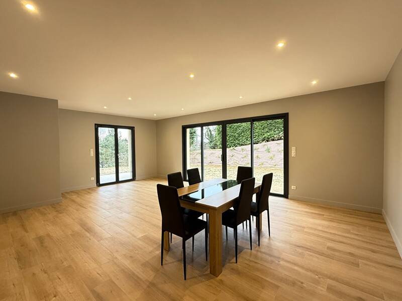 Maison à louer, 141m², SAINT CYR AU MONT D'OR