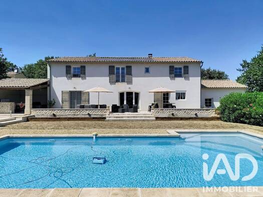 Mas à vendre 895 000 € 10 pièces 7 chambres 270 m² 1 600 m² de terrain Rochegude 26790