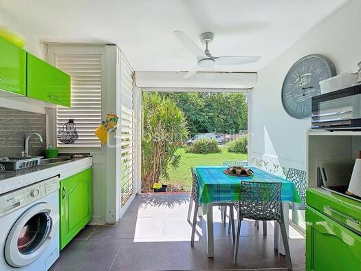 Appartement à vendre 172 000 € 1 pièce 30,3 m² RDC/2 Saint-François 97118