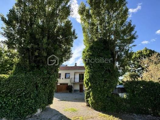 Maison à vendre 191 000 € 4 pièces 3 chambres 103 m² Aspremont 05140