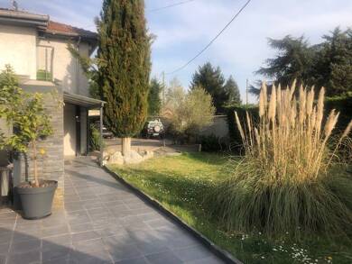 Villa à vendre - Neuf 595 000 € 9 pièces 4 chambres 300 m² 1 296 m² de terrain Chavanoz 38230