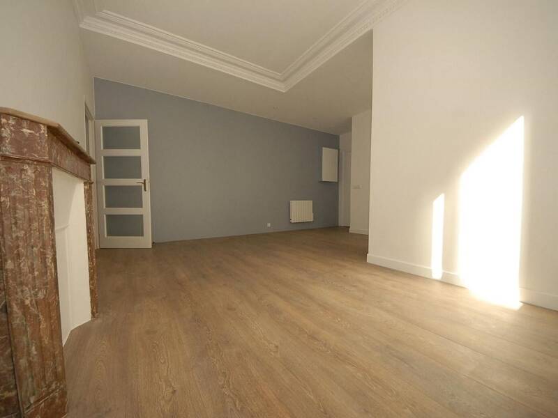 Maison à louer, 57m², PARIS 17E