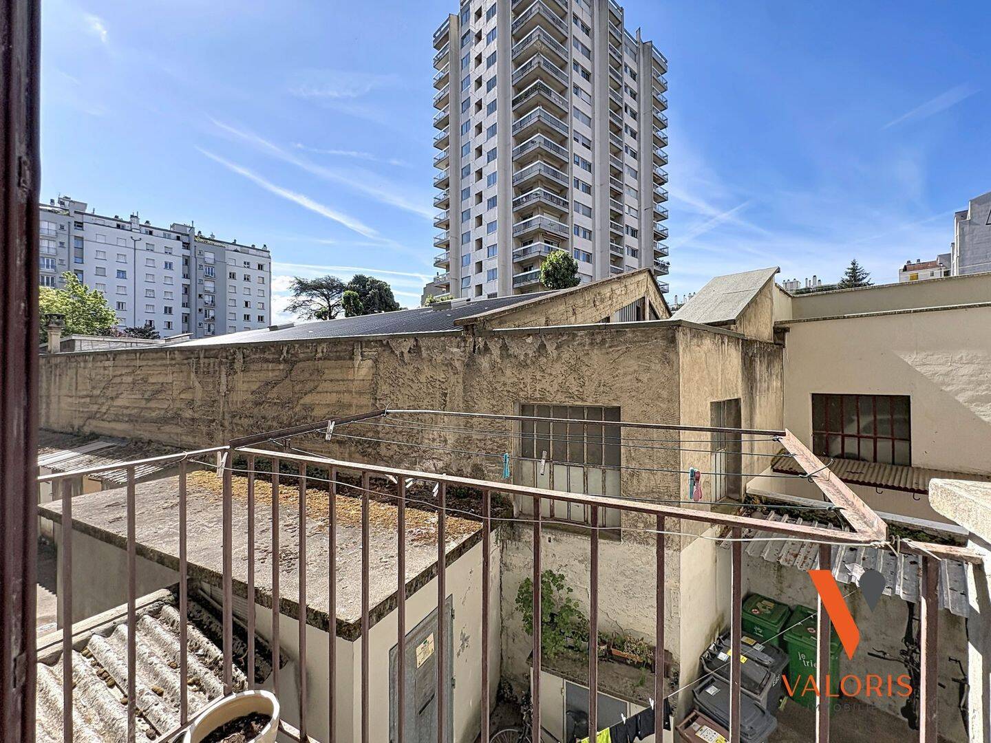 T2 - 11 PEGUY — 5