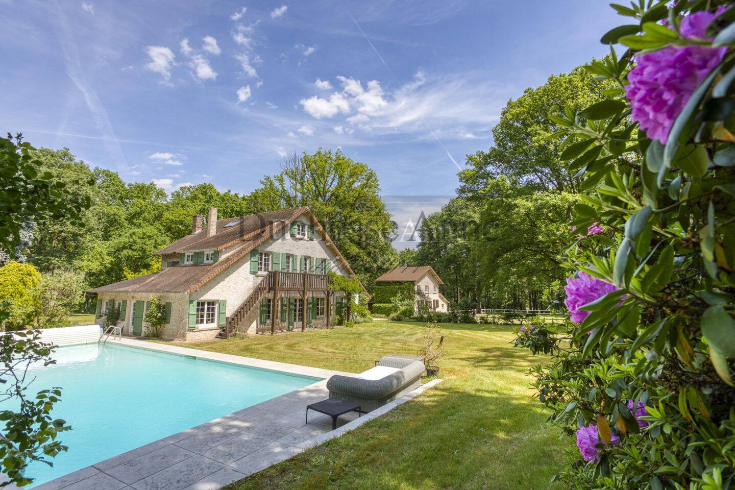 Maison à vendre, 500m², POIGNY LA FORET