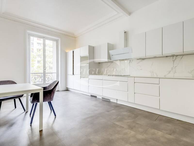 Maison à louer, 183m², PARIS 16E
