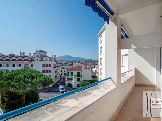 Appartement à vendre 750 000 € 3 pièces 2 chambres 96,57 m² 1er étage Saint-Jean-de-Luz 64500