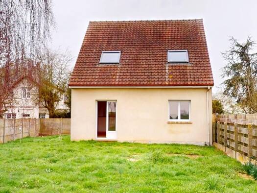 Maison à louer 820 € 4 pièces 3 chambres 87 m² Bretagnolles 27220