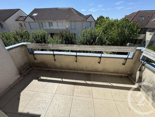 Duplex à vendre 327 000 € 4 pièces 3 chambres 90,9 m² Étage 2/2 Chevry Centre Gif-sur-Yvette 91190