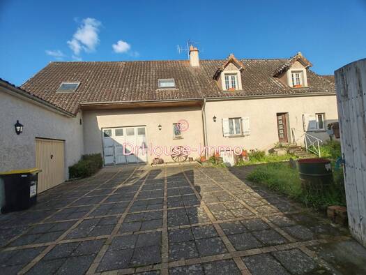 Maison à vendre 180 600 € 9 pièces 4 chambres 228 m² 1 291 m² de terrain Les Ormes 86220