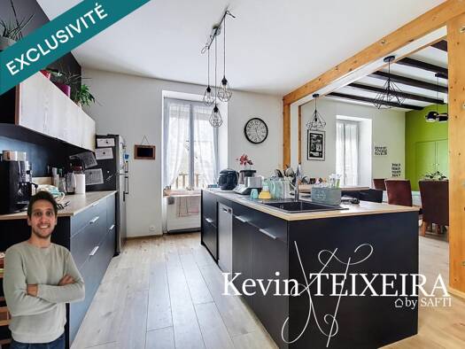 Maison à vendre 250 000 € 8 pièces 5 chambres 147 m² 519 m² de terrain Durtal 49430