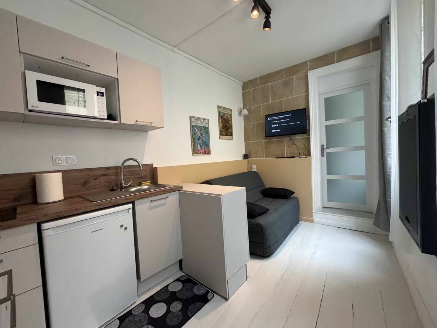 Maison à louer, 14m², ROCHEFORT