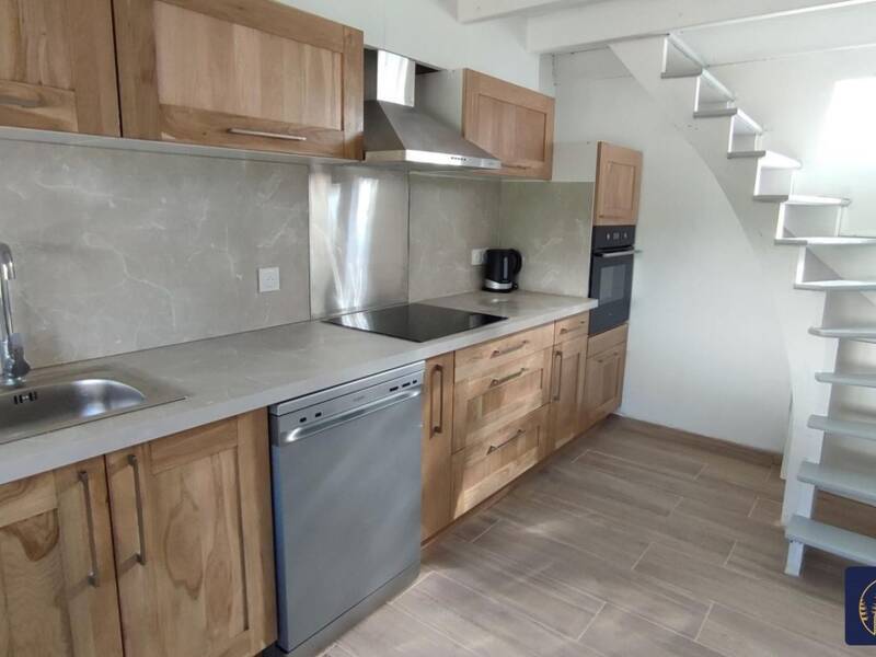 Maison à louer, 86m², NEUVIC