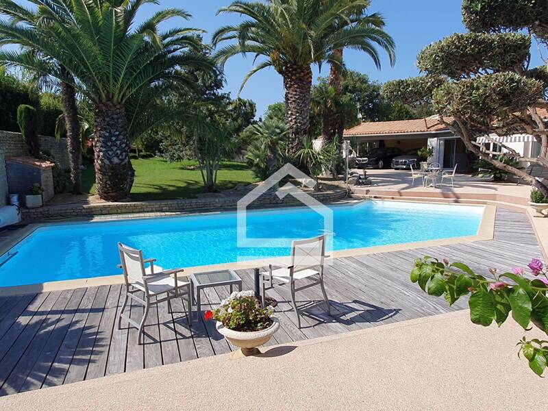 Maison à vendre, 196m², SAINT MARTIN DE RE