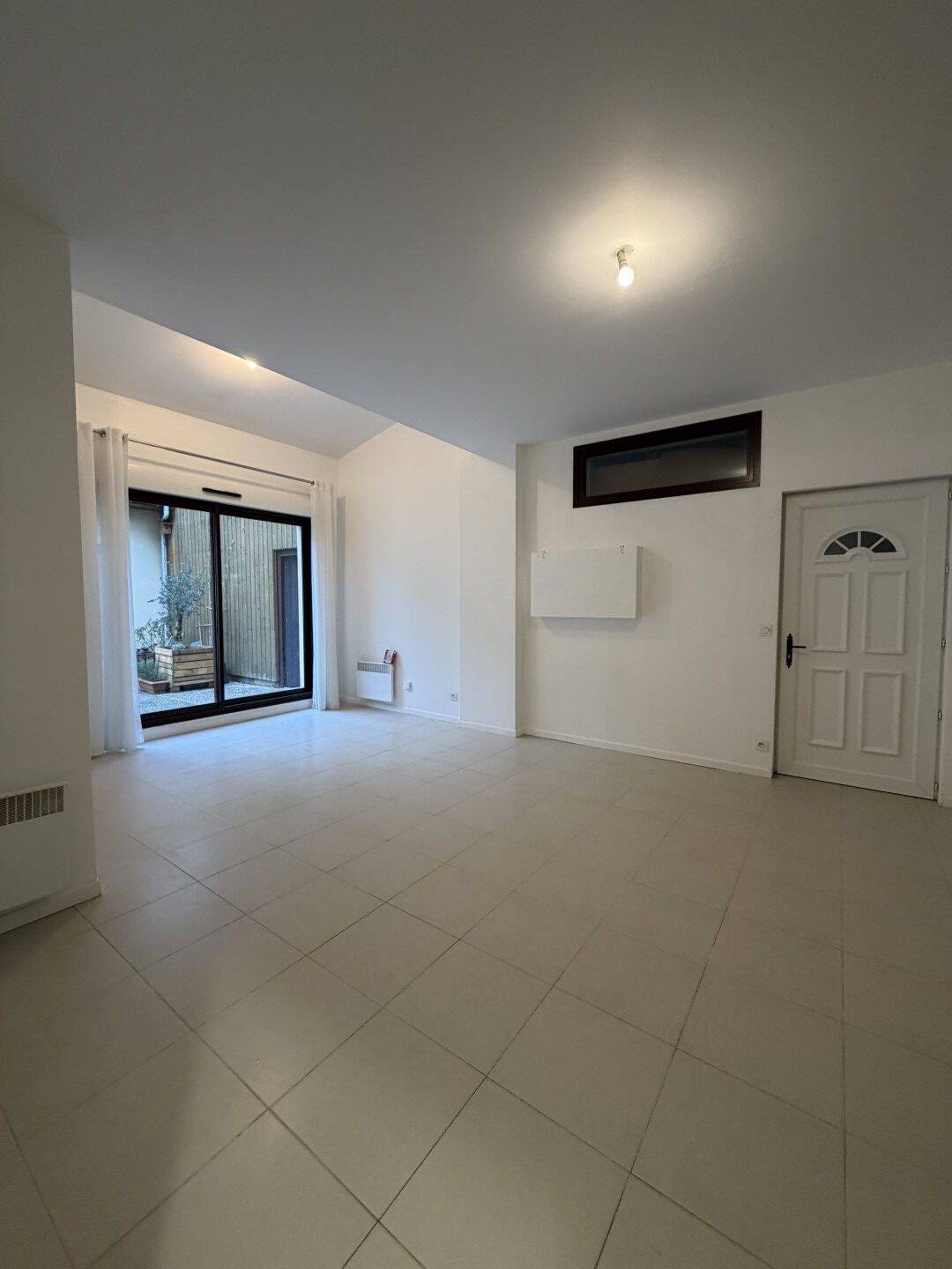 Maison à louer, 49m², MONTREUIL