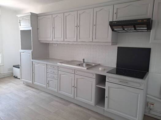 Appartement à louer 530 € 3 pièces 2 chambres 75 m² Étage 4/4 Crusem-Cité Emile Huchet Saint-Avold 57500