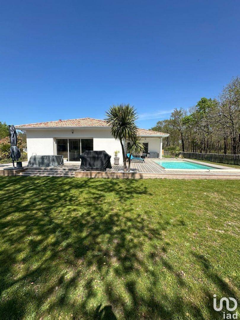 Maison à vendre, 130m², GRAYAN ET L'HOPITAL