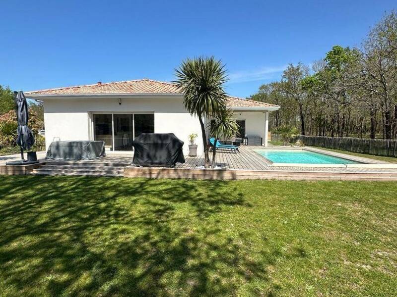 Maison à vendre, 130m², GRAYAN ET L'HOPITAL