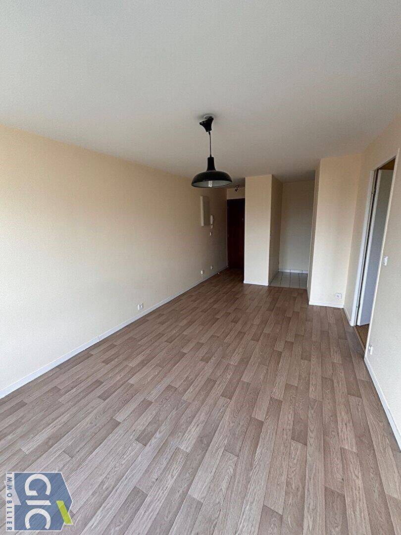 Maison à louer, 34m², CAEN