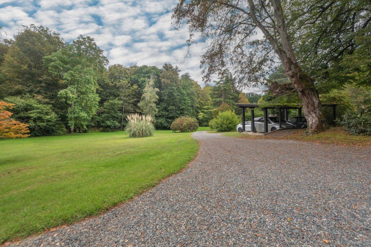 Maison à vendre, 275m², LATRESNE
