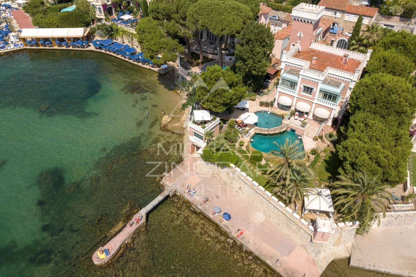 Maison à vendre, 450m², ANTIBES