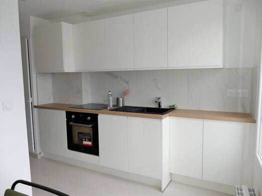 Colocation à louer 1 063 € 4 pièces 3 chambres 65,2 m² 6ème étage Centre Ville Chambéry 73000