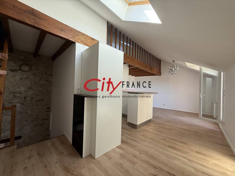 Maison à louer, 37m², MEDAN