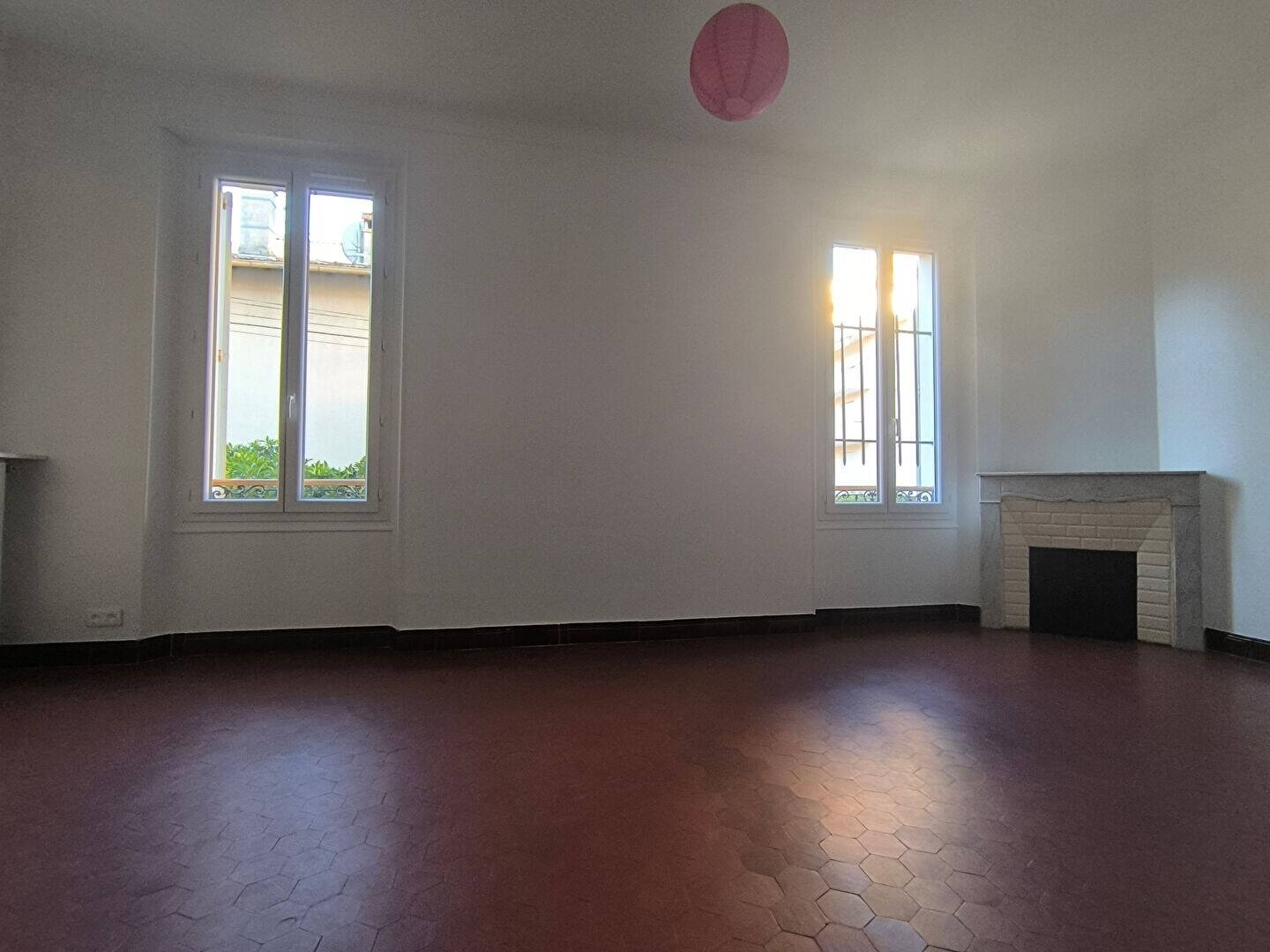 Maison à louer, 65m², CANNES