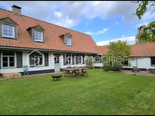 Ferme à vendre 639 000 € 7 pièces 3 chambres 155 m² Péronne-en-Mélantois 59273