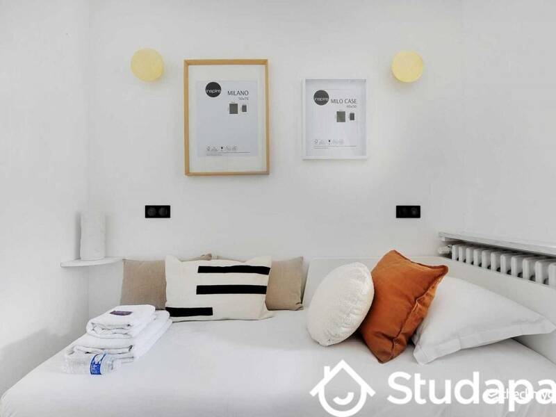 Maison à louer, 10m², PARIS 16E