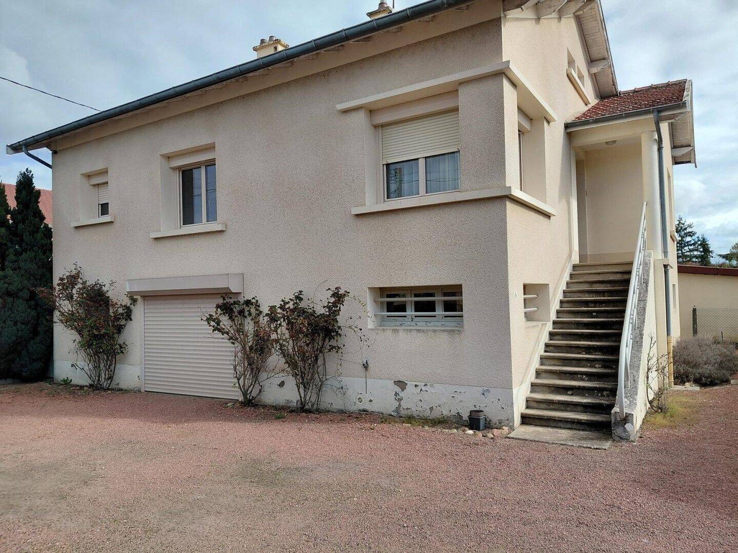 Maison à vendre, 94m², POUILLY SOUS CHARLIEU