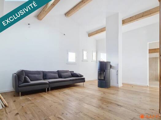 Maison à vendre 299 000 € 4 pièces 2 chambres 132 m² 1 327 m² de terrain Saint-Sauveur 05200