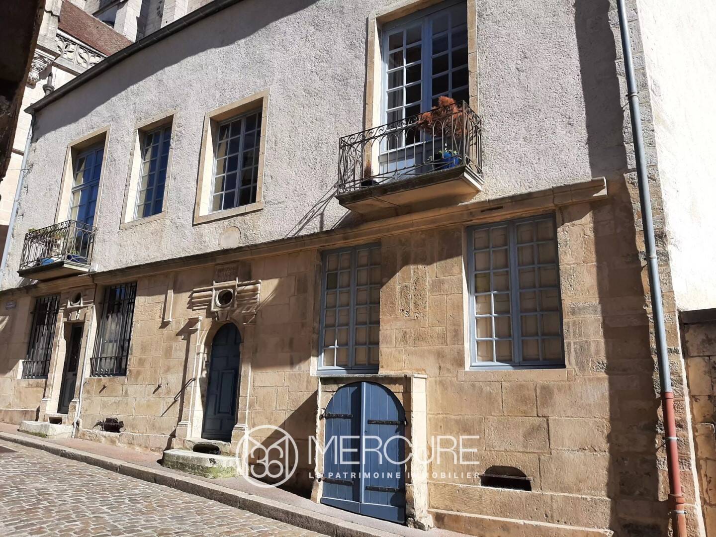 Maison à vendre, 280m², SEMUR EN AUXOIS