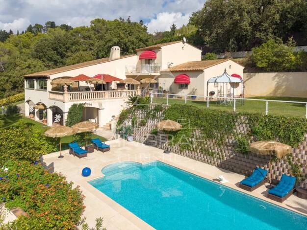 Villa à vendre 2 390 000 € 8 pièces 6 chambres 347 m² 4 138 m² de terrain Les Indes les-Groulles Mouans-Sartoux 06370