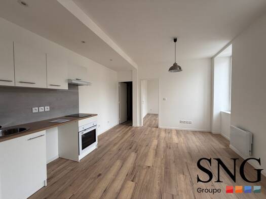 Appartement à louer 565 € 3 pièces 2 chambres 51,8 m² 1er étage République Mazamet 81200