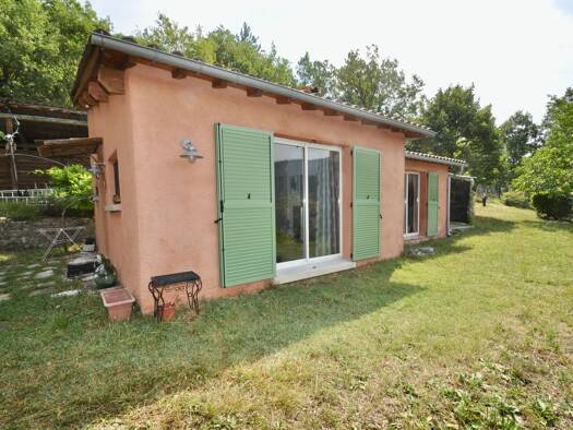 Maison à vendre 220 000 € 2 pièces 1 chambre 50 m² 3 427 m² de terrain Sausses 04320