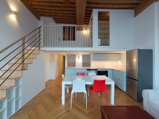 Duplex à louer 1 193 € 2 pièces 1 chambre 60,9 m² Étage 3/4 Croix Rousse Gros Caillou Lyon 4ème arrondissement 69004